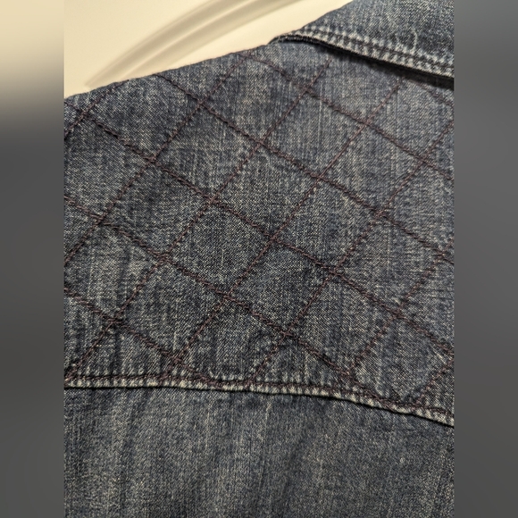 PAIGE denim shirt (M) - Picture 4 of 6